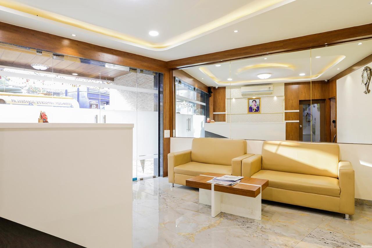 Hotel Ratna Mahal Мумбаи Экстерьер фото