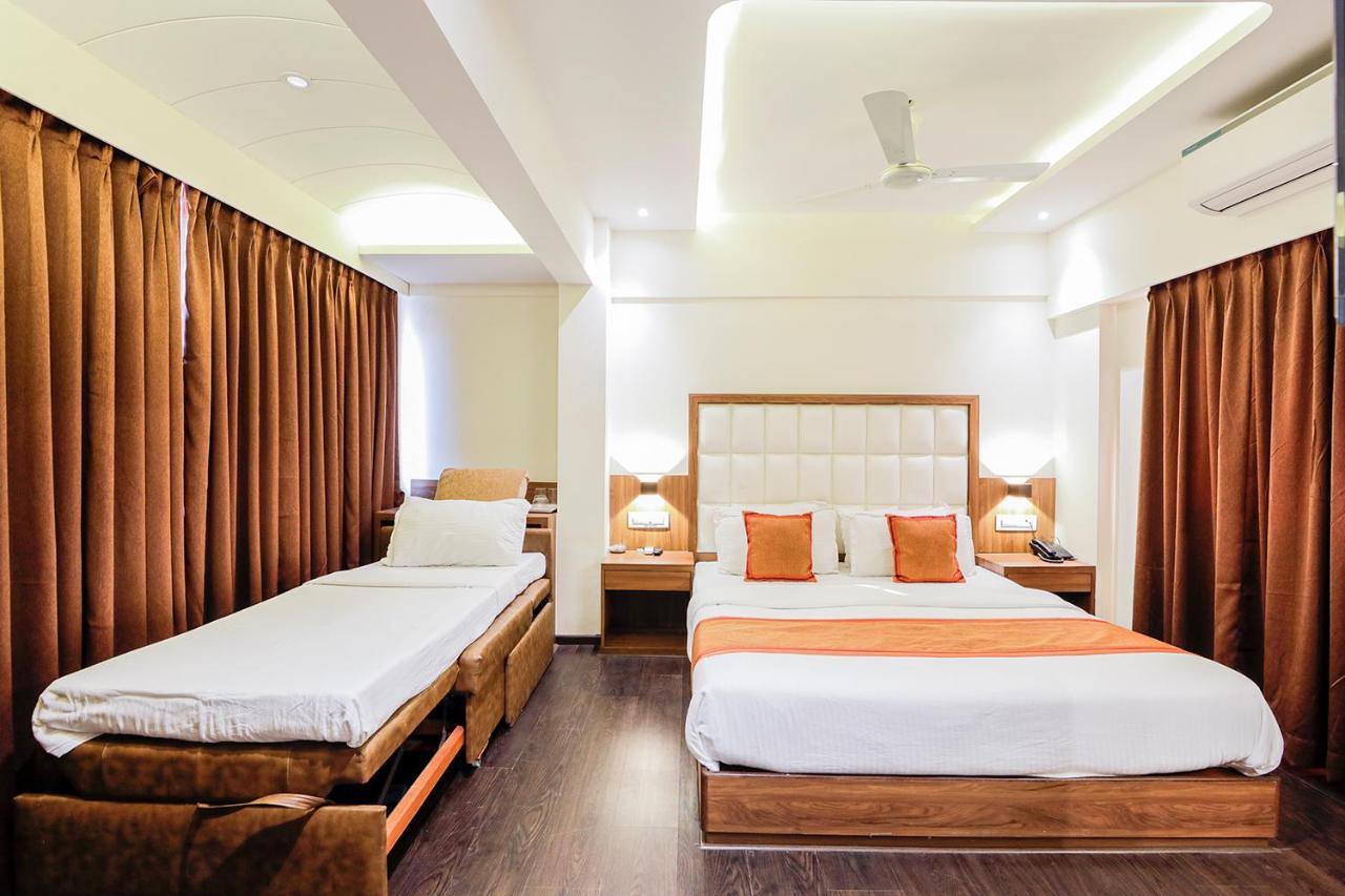 Hotel Ratna Mahal Мумбаи Экстерьер фото